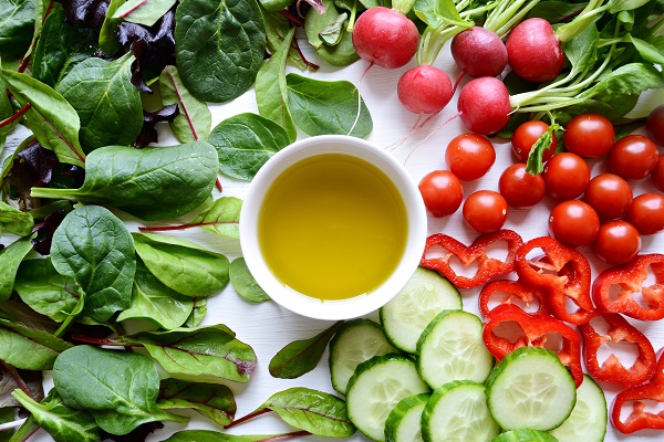 食用特級初榨橄欖油，活的更久更健康