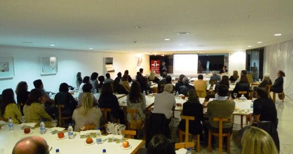 “西班牙橄榄油：文化、科学和美食”（2012）文化研讨会。