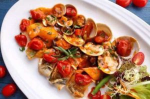 橄榄油食谱-番茄烩蛤蜊